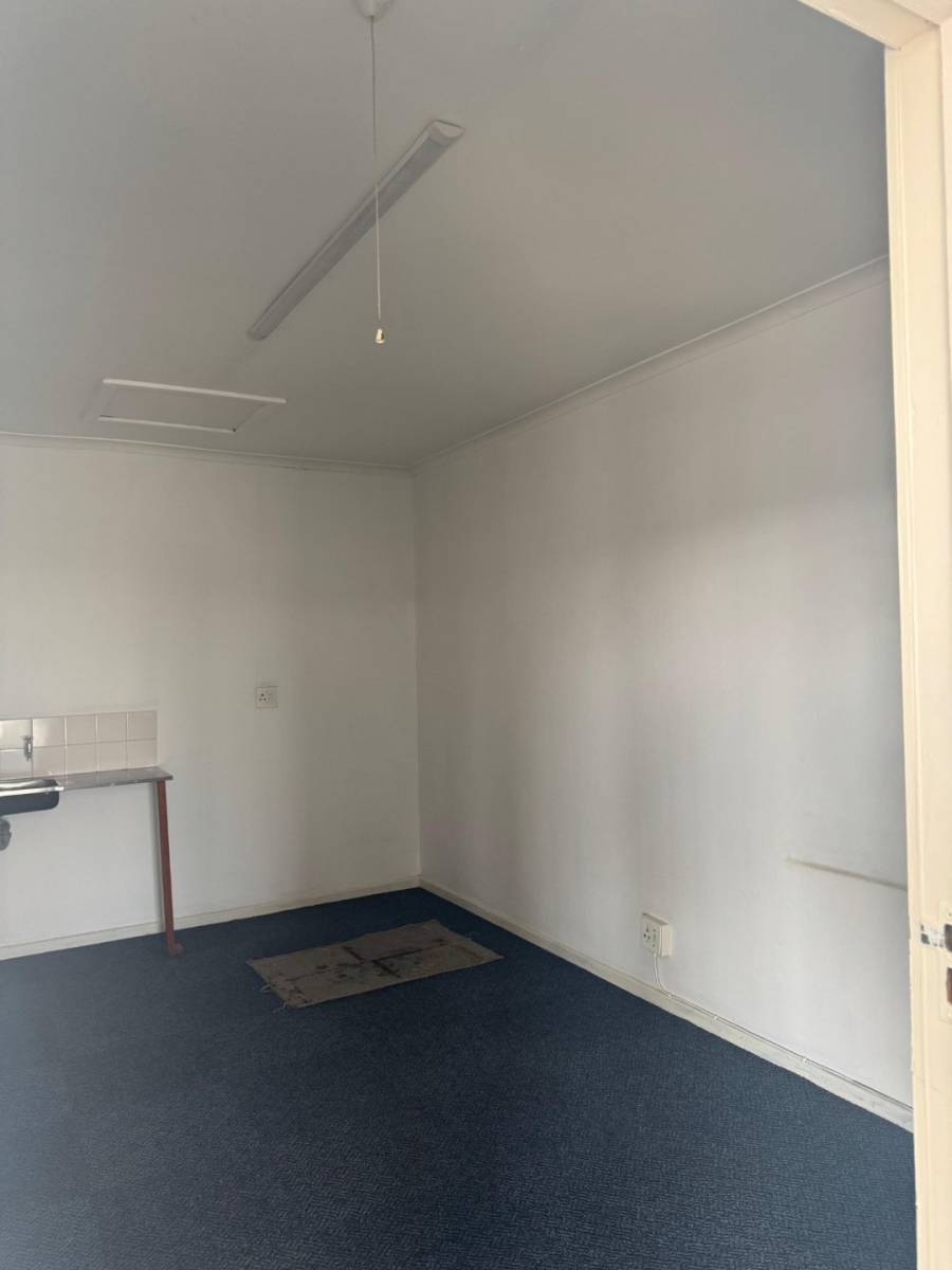 To Let commercial Property for Rent in Hillcrest Heights Western Cape